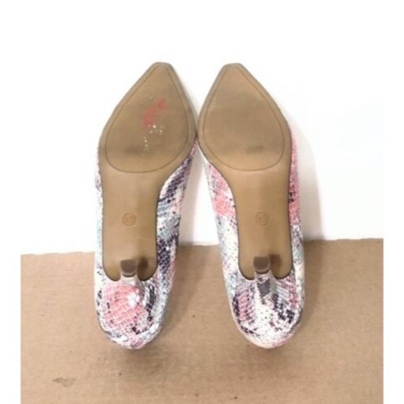 Karen Scott Clancy Pastel Snakeskin Print Heels Womens Size 7 Slip On Pumps - Picture 5 of 10
